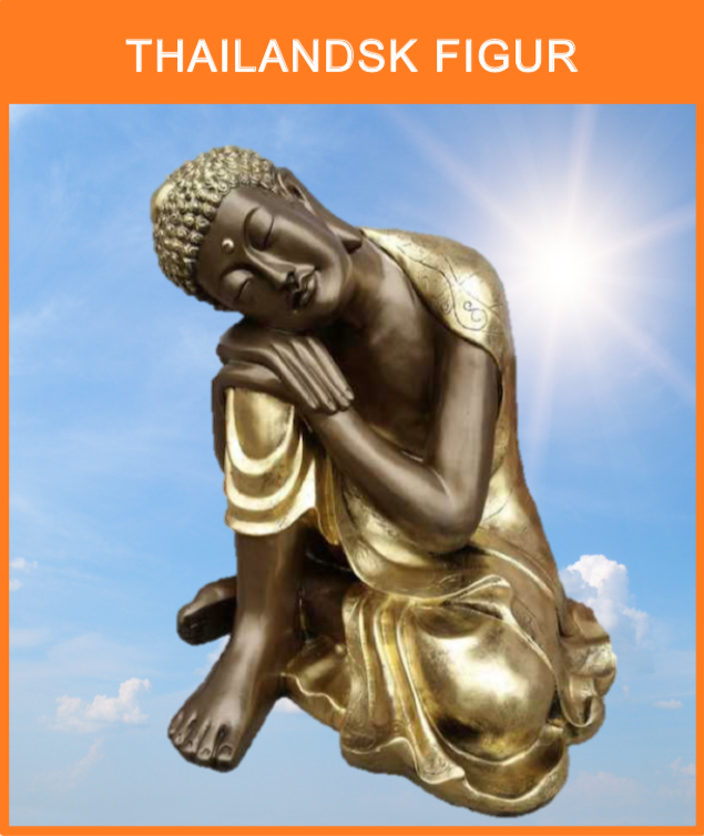 Siddende Thailandsk tempel / Buddha figur med guld, som de ses i Thailand.
Størrelse: 60 cm. høj